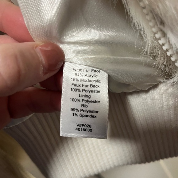 Faux Fur Vest in Cream by Sweet Claire - Picture 3 of 6